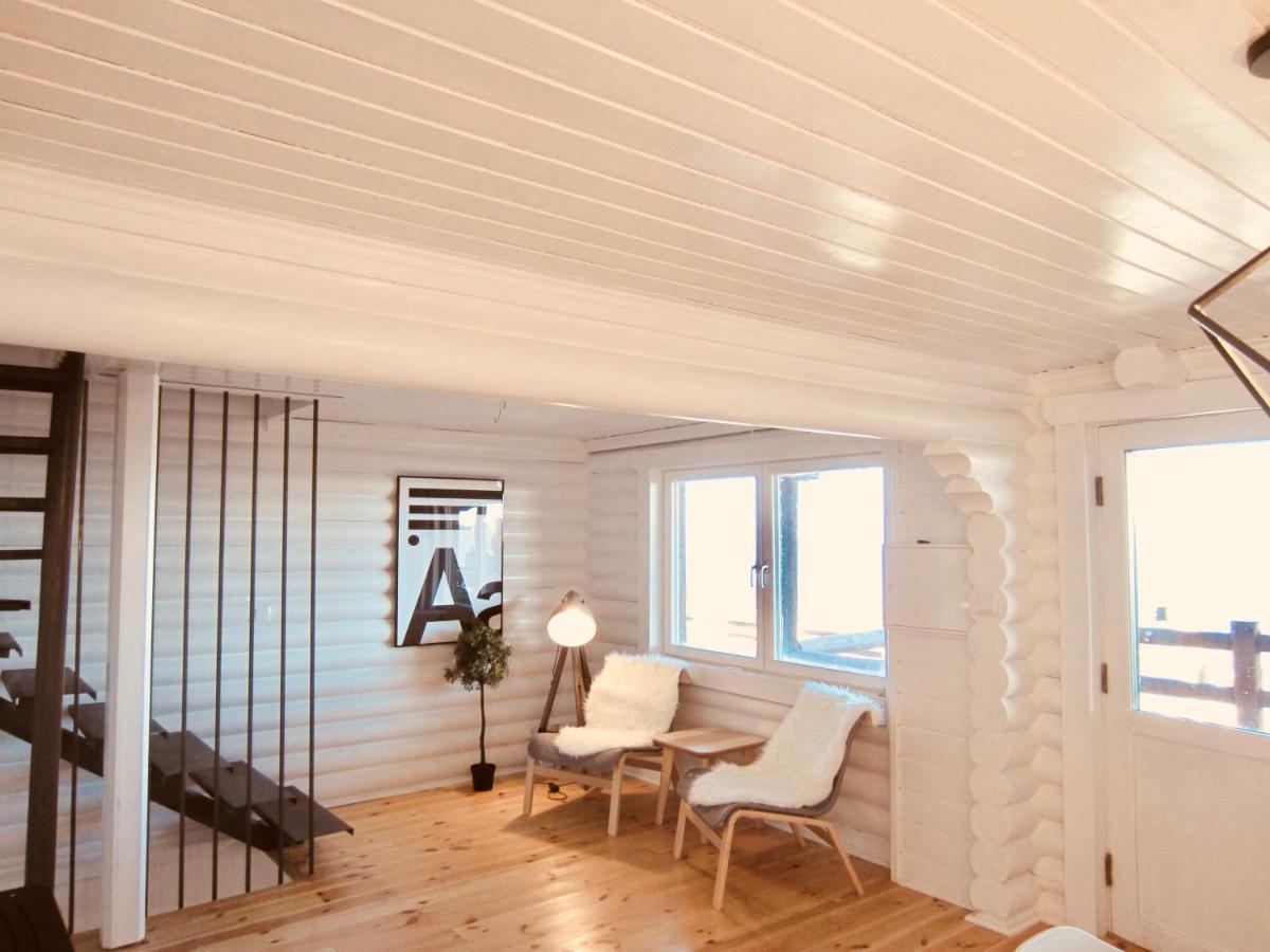 Mountain Chalet Ковілян Екстер'єр фото