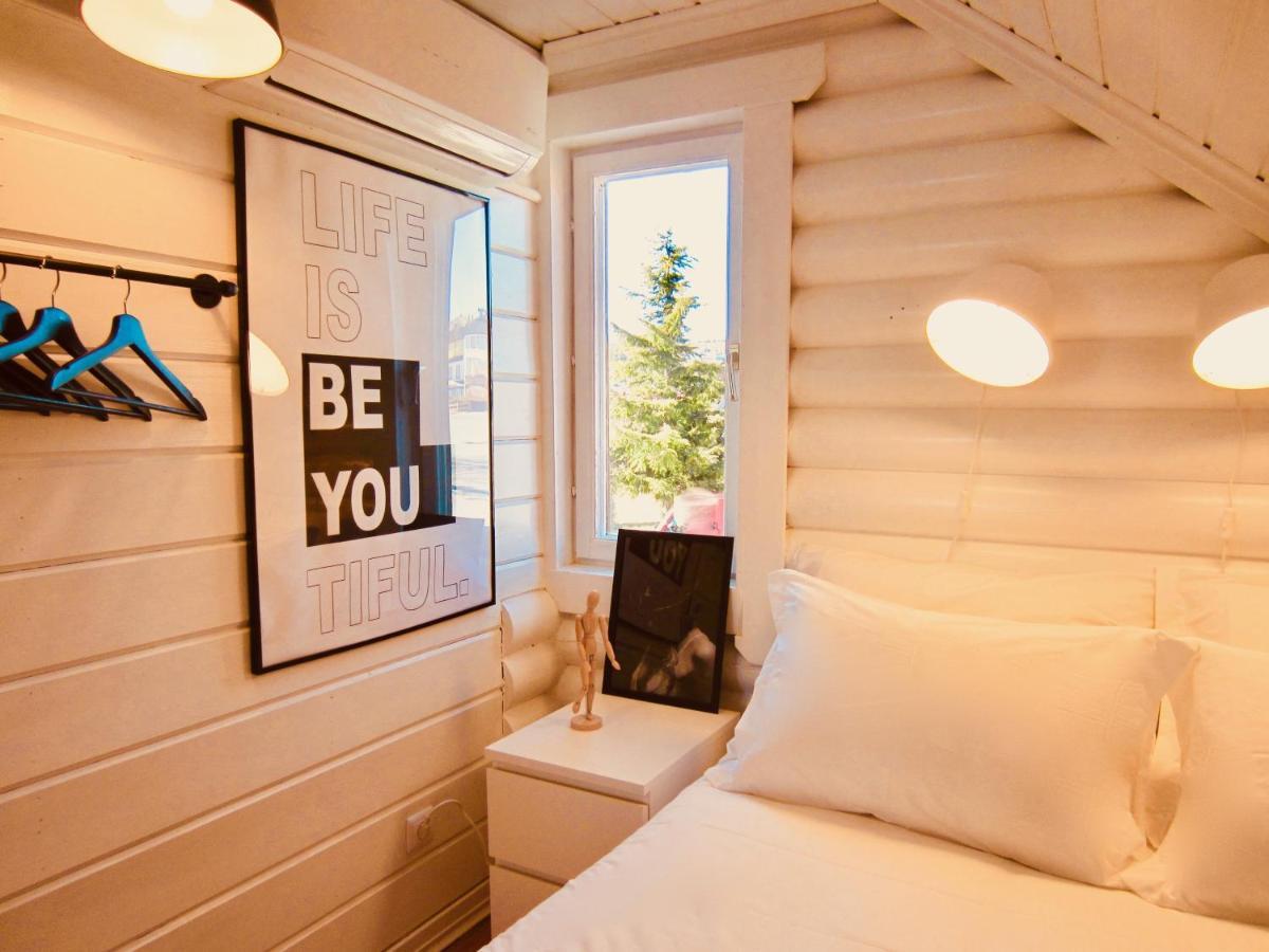 Mountain Chalet Ковілян Екстер'єр фото