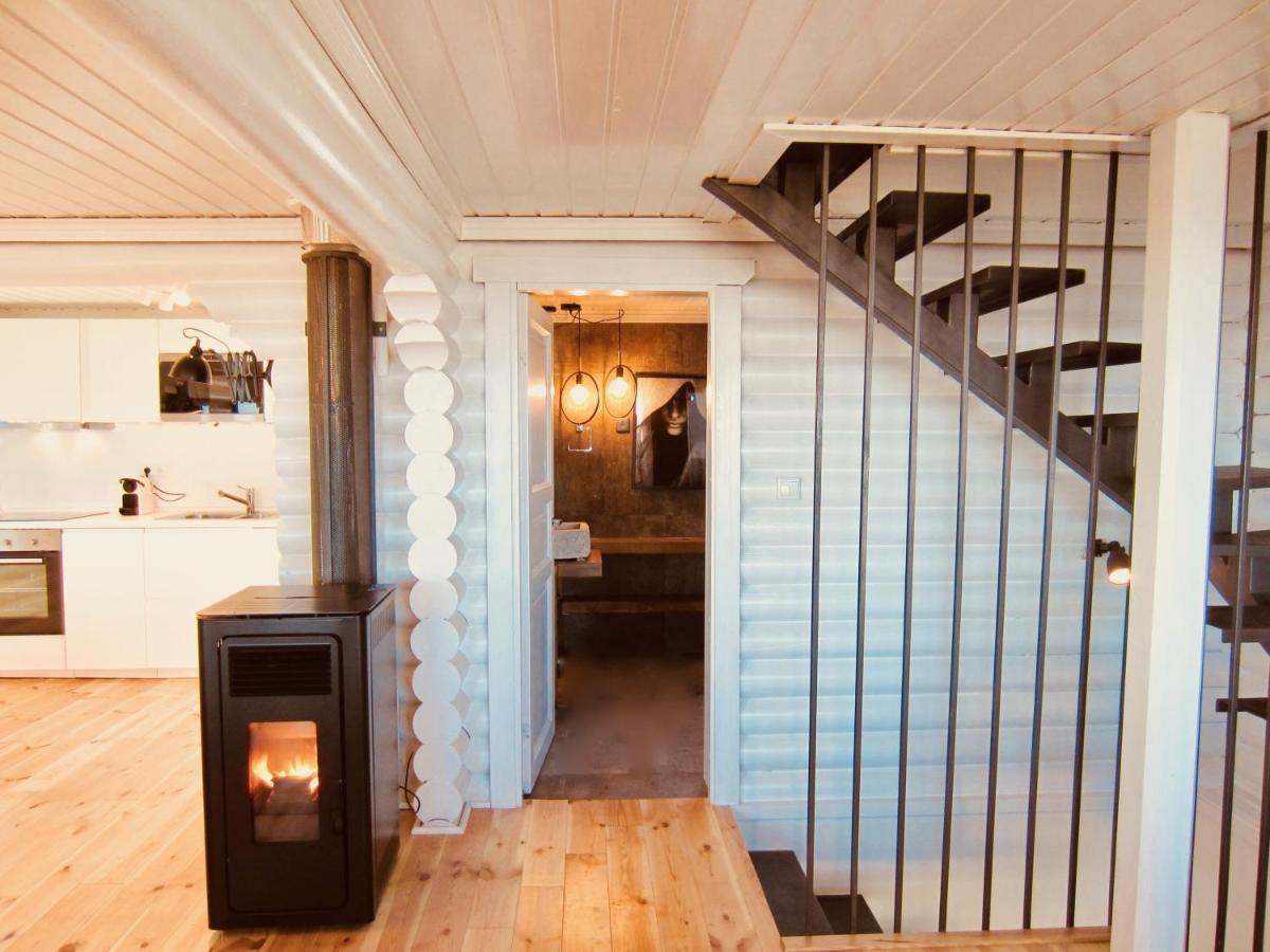 Mountain Chalet Ковілян Екстер'єр фото